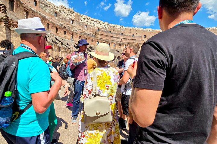 Express Colosseum Tour: Explore Ancient Rome Icon