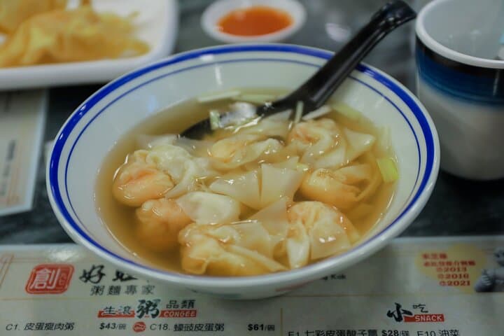 Small Group Kowloon Michelin Rated Street Food and Culture Tour