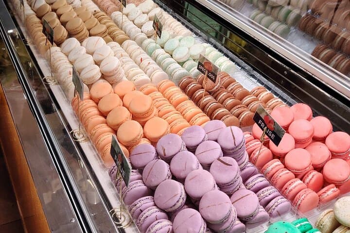 Paris Small-Group Montmartre Chocolate & Pastry Walking Tour
