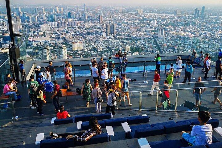 Mahanakhon SkyWalk with SkyVerse Rooftop Access