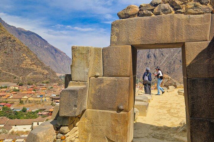 From Cusco: Sacred Valley VIP Tour–End in Ollantaytambo or Cusco