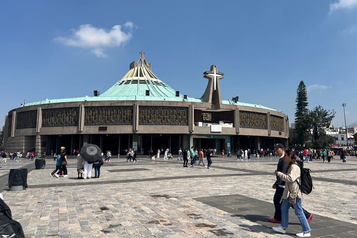 Teotihuacan and Basilica of Guadalupe Tour from Mexico City