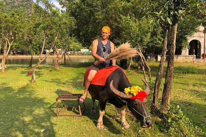 Hanoi: Hoa Lu Ancient Capital, Tam Coc Boat Ride & Scenic Biking