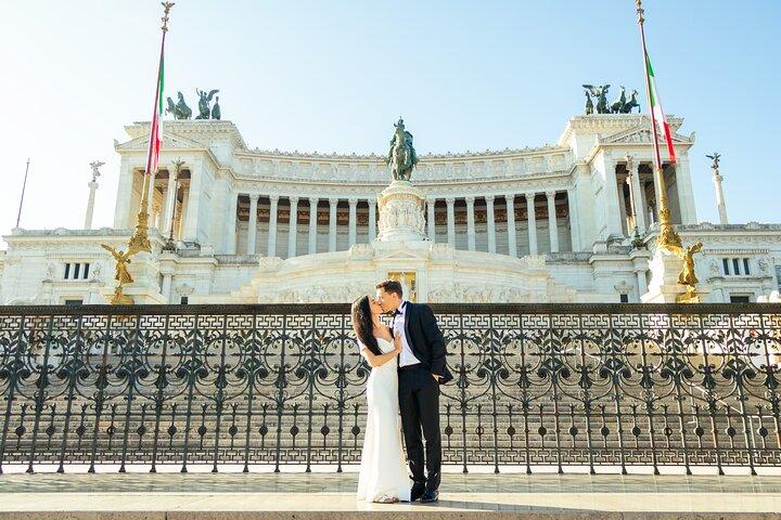 Rome: Private Photoshoot Tour with Professional Photographer