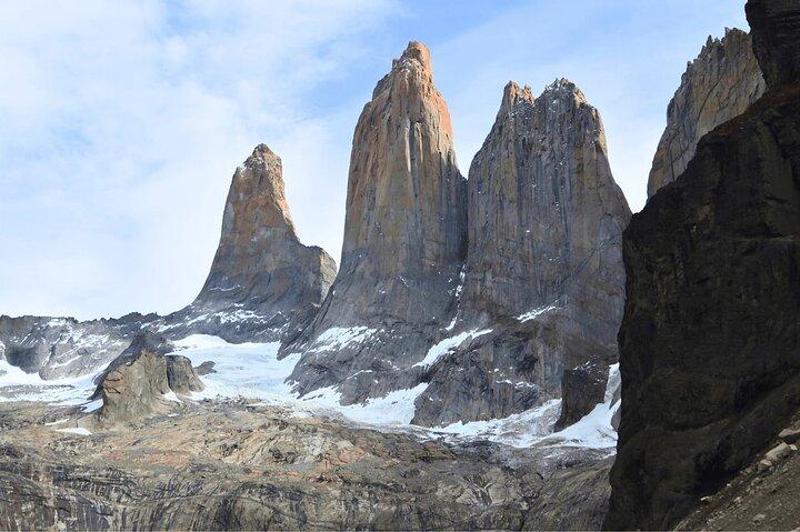 Puerto Natales: Base Torres Small Group Trekking