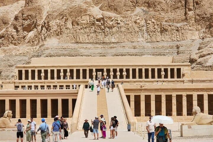 Half Day Luxor Tour Valley of Kings& Medinat Habu& Hatshepsu
