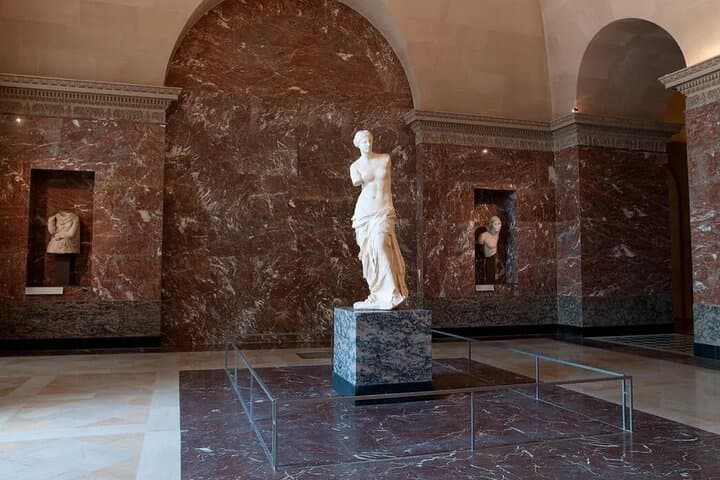 Louvre Museum Exclusive Private Guided Tour