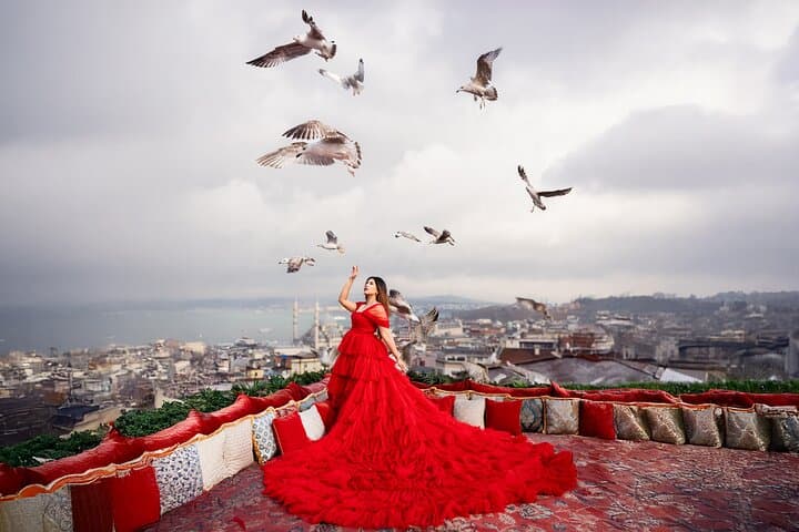 Istanbul Photoshoot tour with Local Photographer