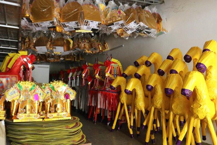 Bac Ninh Off the Map: Secret Songs, Sacred Paths & Hidden Crafts