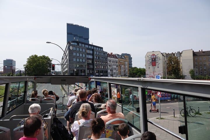 Berlin City Hop-on Hop-off Tour with Optional Cruise