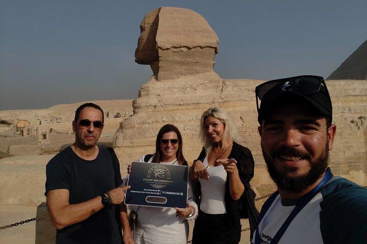 Private Giza Pyramids Tour & Nile Felucca Adventure