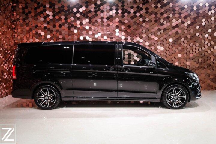 Paris CDG|ORY Airport Private Roundtrip Transfer to Paris City