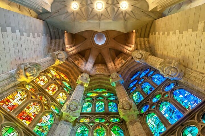 Christmas In Barcelona: Private Custom Tour With A Local Host