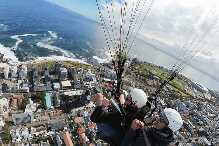Tandem Paragliding Cape Town Experience TABLE MOUNTAIN PARAGLIDE
