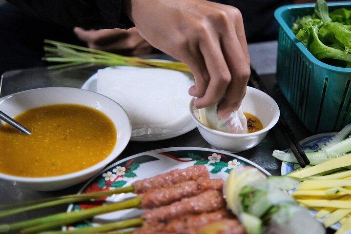 Cyclo Ride, Street Food, Folk Music on Perfume River Hue by Night