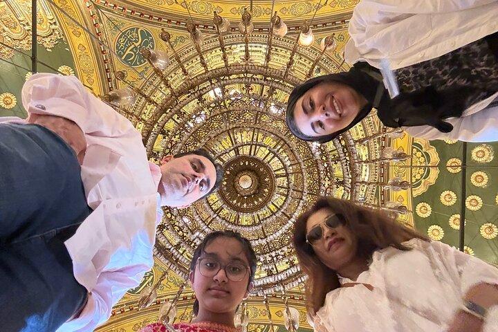 Private Day Tour in National Museum, Citadel and Bazaar