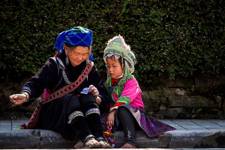 Sapa Scenic Trails: Trekking Through Terraces & Scenic Views