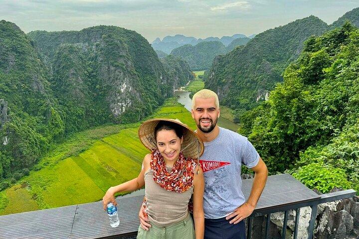 From Hanoi: Private Day Trip to Trang An & Mua Caves