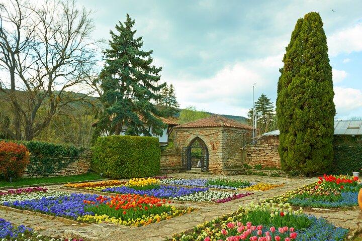 Palace of Queen Maria Botanical Garden and Cape Kaliakra