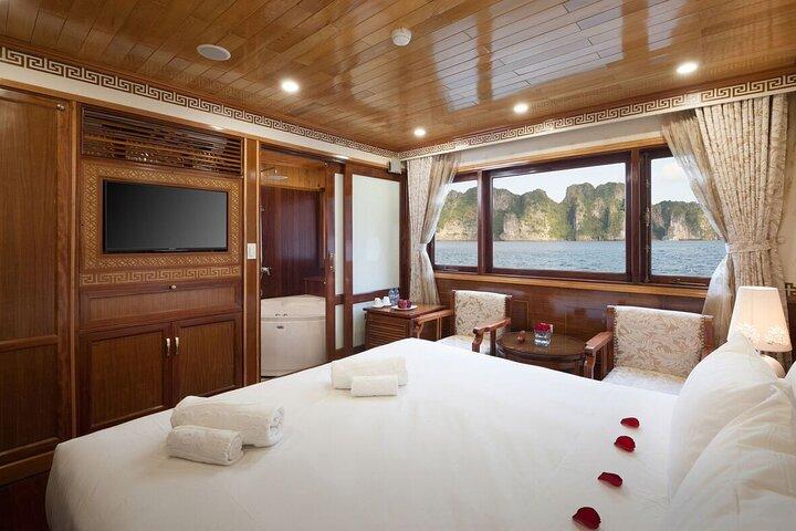 Halong Bay Luxury Cruise 2D1N with Meals and Transfer from Hanoi