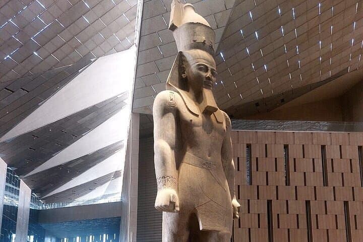 Cairo 8 Hour Private Tour of Pyramids & Grand Egyptian Museum