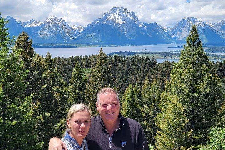 Grand Teton Sunset Tour with Wildlife Viewing and Snacks