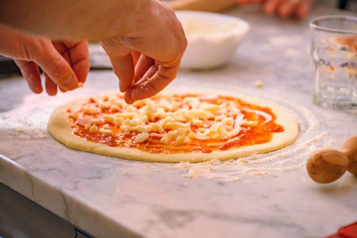 Exclusive Pizza and Gelato Making Experience with a Private Chef