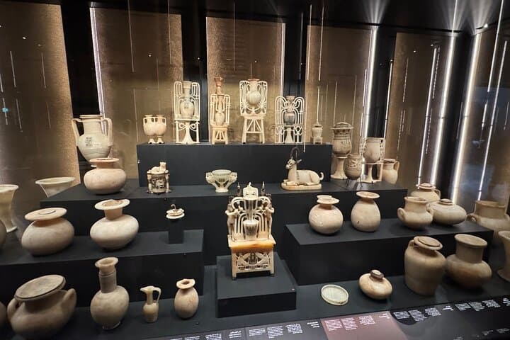 Best Two-Day Giza, Sakkara, Dahshur, GEM and Cairo