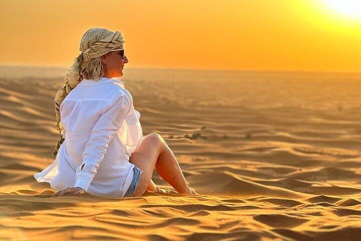 Private Dubai Red Dune Desert Safari, camel ride & BBQ Dinner