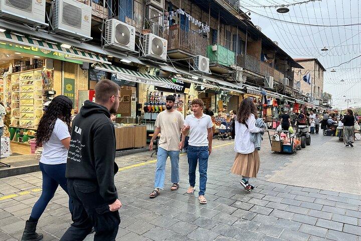 Jerusalem: Mahane Yehuda Jewish Market Food Tasting Tour