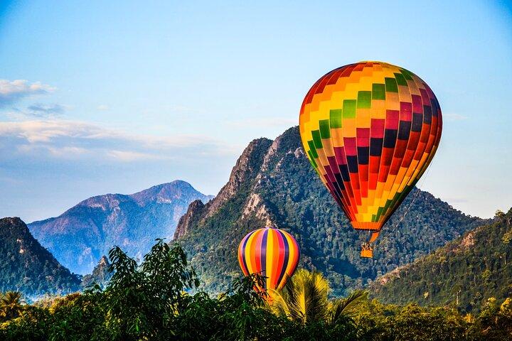 Vang Vieng Hot Air Balloon Tour Adventure