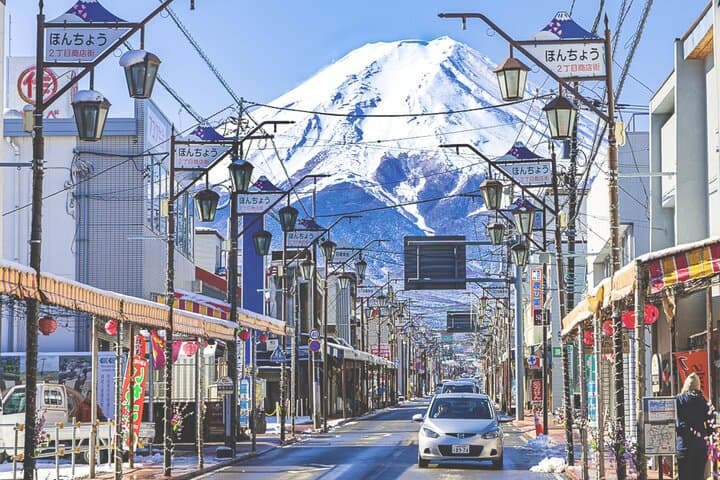 Mt. Fuji Signature 6 Scenic Spots One Day Tour from Tokyo