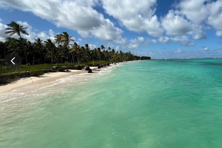Punta Cana: Catamaran Tour, Reef Snorkeling and Unlimited Drinks!