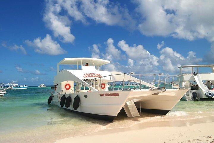 Punta Cana: Catamaran Tour, Reef Snorkeling and Unlimited Drinks!