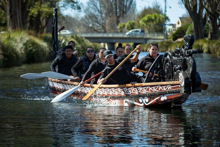 Māori Waka Experience in Christchurch - 75 minutes