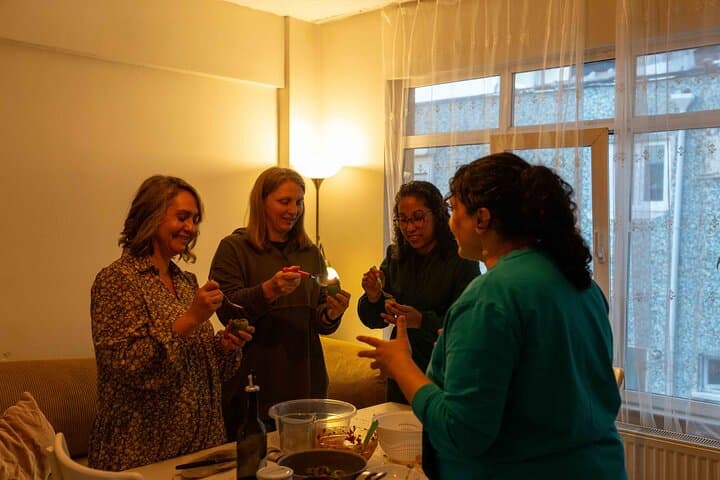 Istanbul Home Cooking Experience in a Local Home