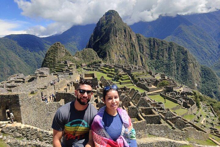 Machupicchu Full Day Tour with Vistadome Panoramic Train
