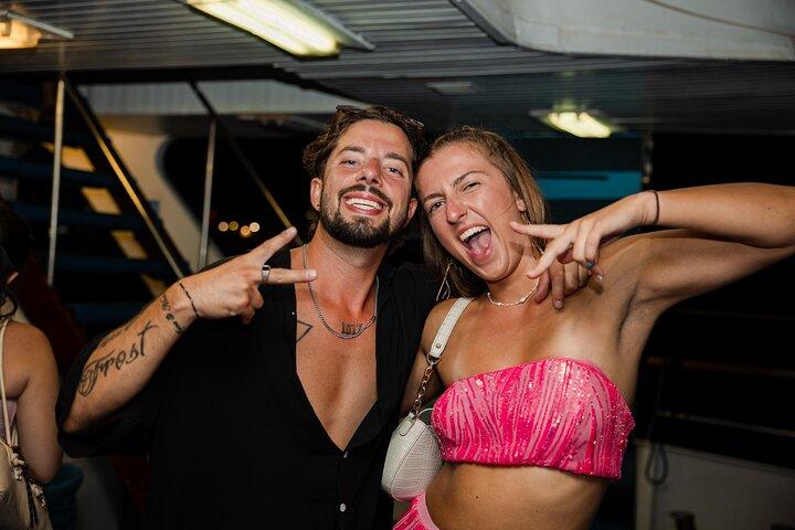 Split: Night Boat Party with DJ, Free Shots & After-Party
