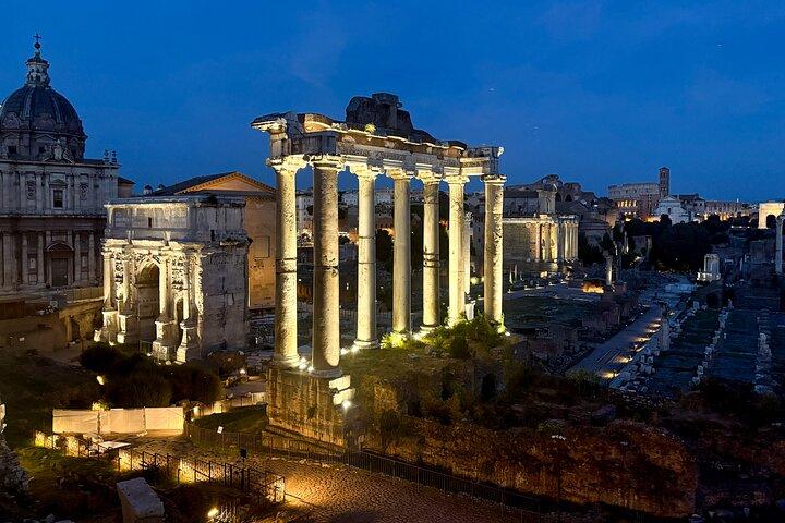 Roman Forums by Night Small Group Walking Tour