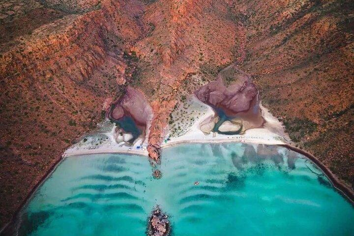 Espiritu Santo Island Tour