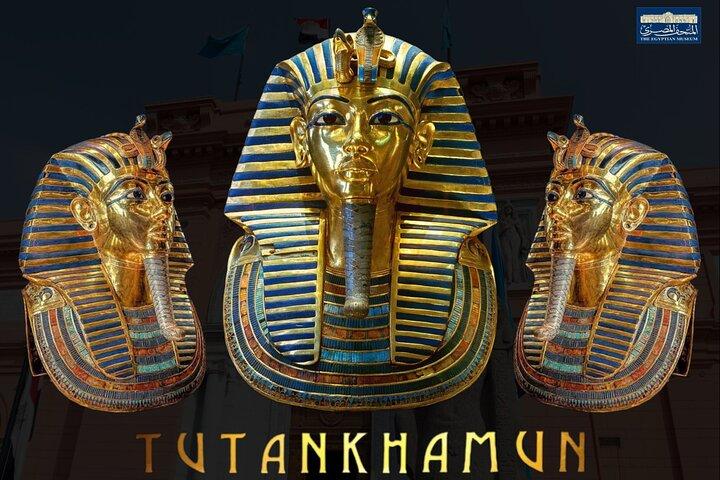 Private Guided Half-Day Visit to the Giza Pyramids & Sphinx Tour