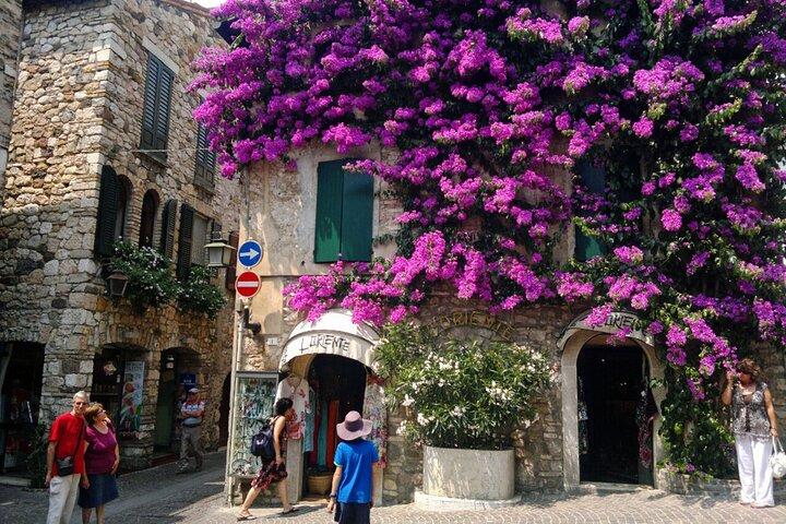 Lake Garda & Verona: Sirmione Private Cruise and Panoramic Views