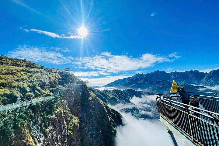 Private 2 Day Hanoi Sapa Car Tour Waterfall and Villages