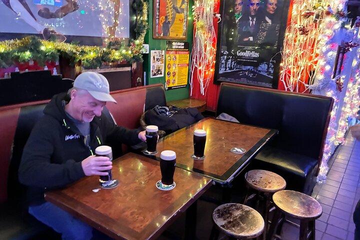 Irish Pubs, Music and Culture Tour with an Irish Musician