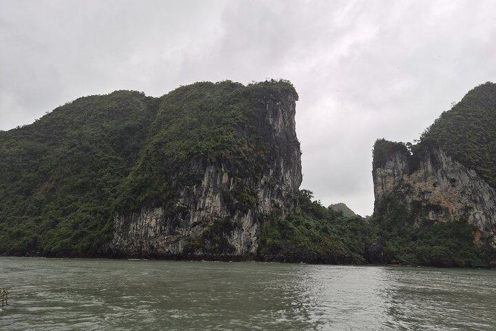 Halong Bay Half-Day Shore Excursion for Cruise Passengers