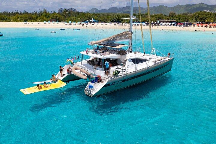 5 Hour Shared Catamaran Day Sail in SXM on The Phoenix