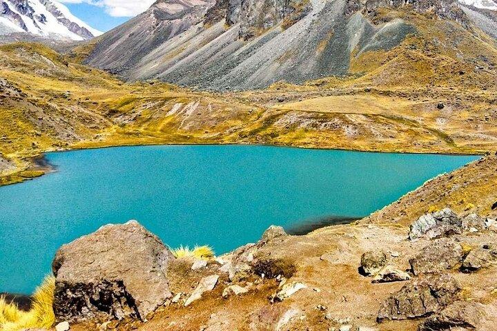 Full Day Ausangate 7 Lakes Tour from Cusco with Lunch