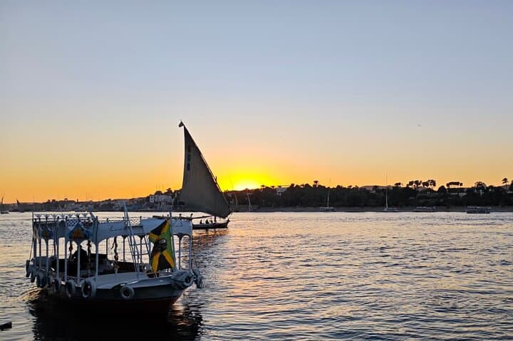 Private Traditional Felucca boat Ride on the Nile River in Cairo