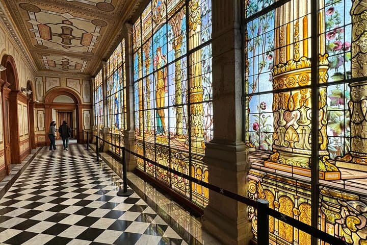 EXCLUSIVE TOUR Chapultepec Castle - Small Groups