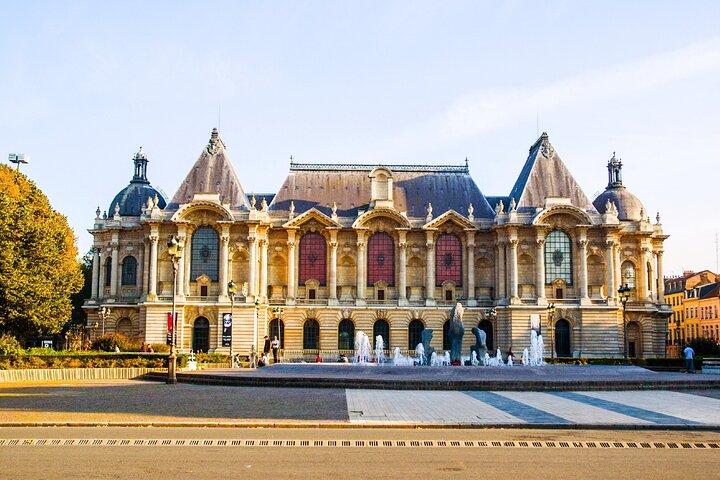 Lille Audio guided walking tour 2h30 and 22 audio commentary